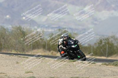 media/Nov-16-2025-Race Pace (Sun) [[8c5fa54630]]/Verified Riders/2-Turn 7 (945am)/